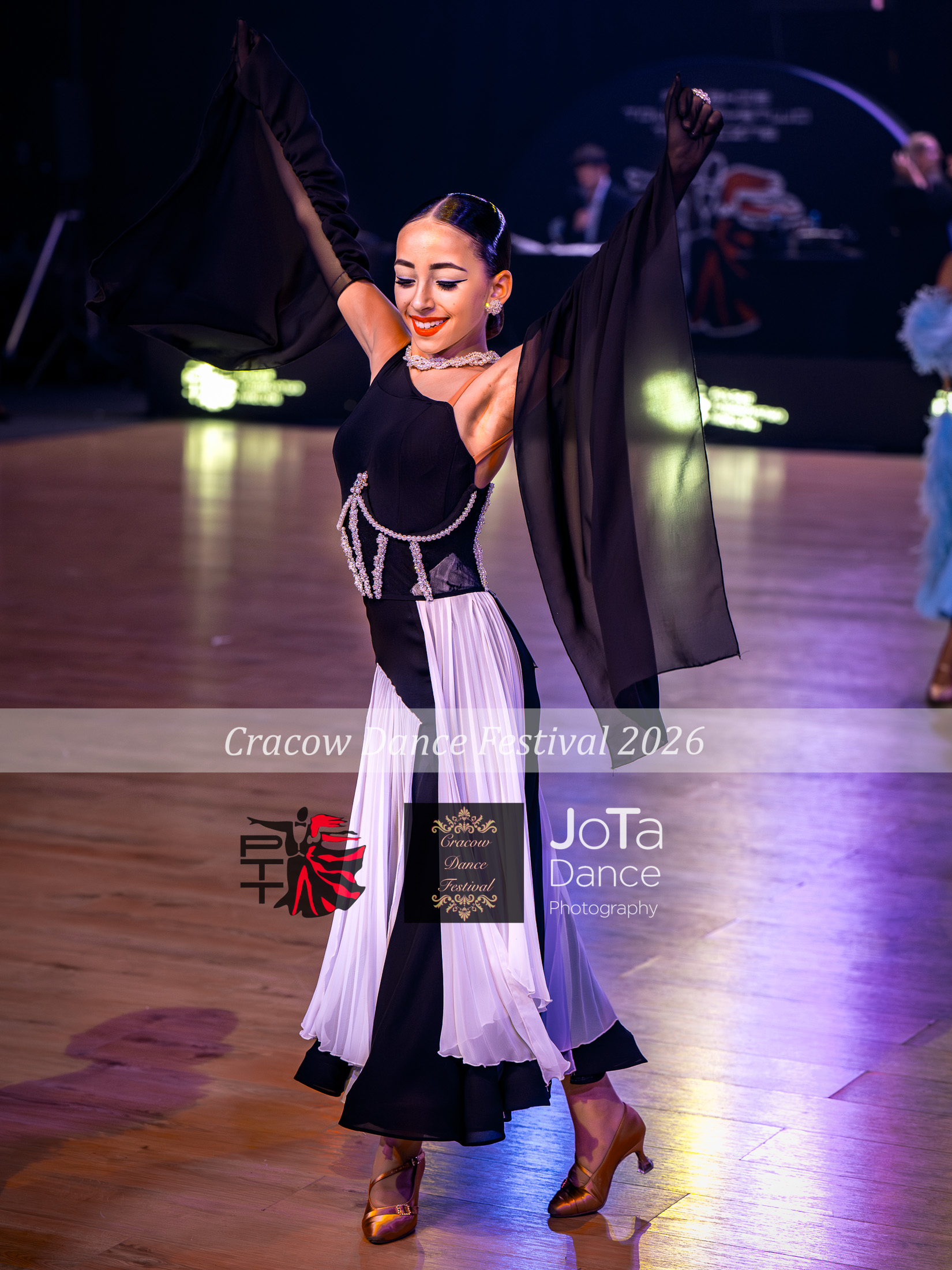 Zdjęcie 22 z turnieju tanecznego Cracow Dance Festival 2026 — ballroom, latin